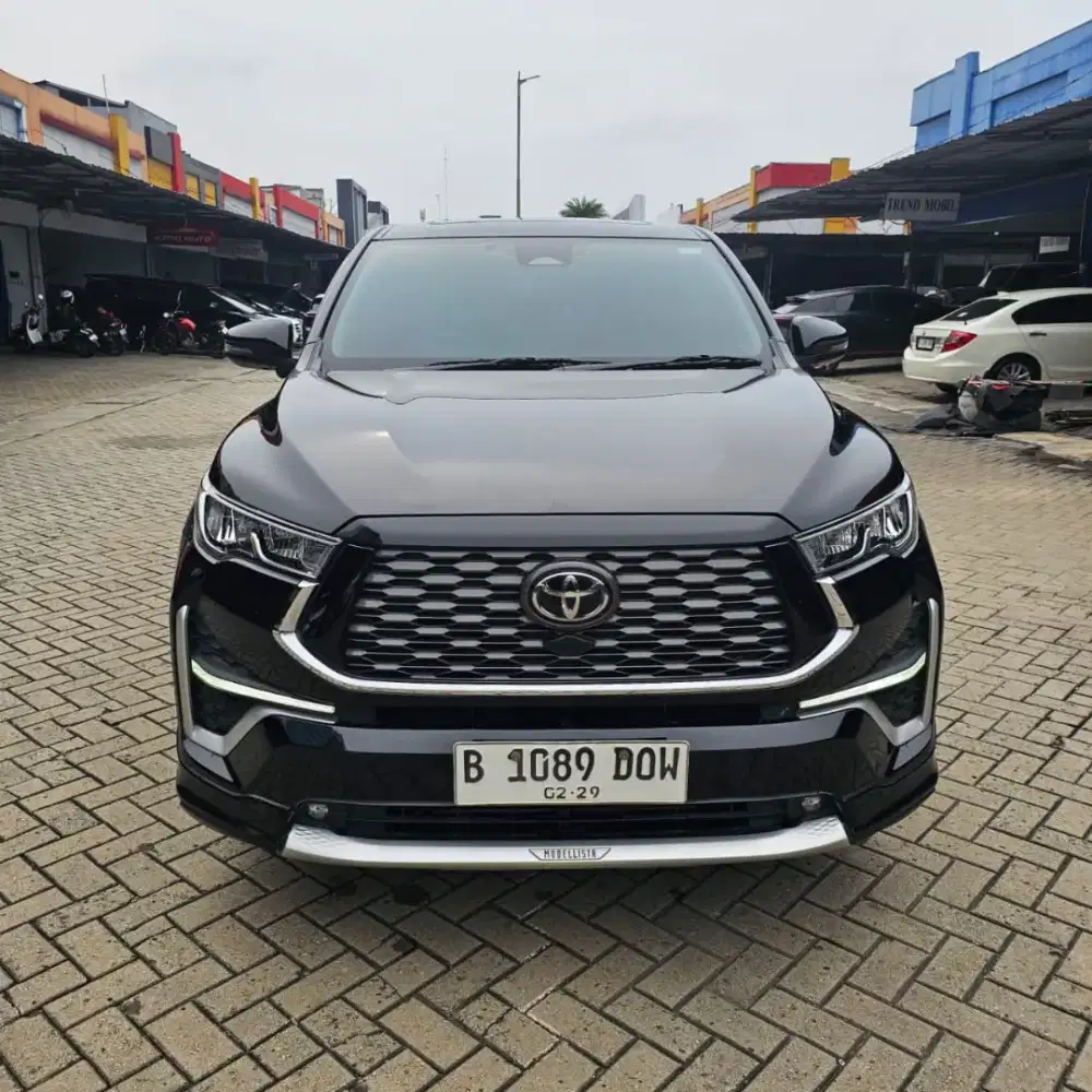 Innova Zenix Q HV Modelista TSS 2024 Hitam NIK 2023