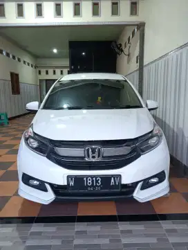 Mobilio E Cvt metic 2021 Putih