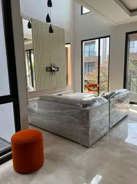 Disewa Rumah Baru di BSD Full Furnish Full Interior Tinggal Bawa Koper