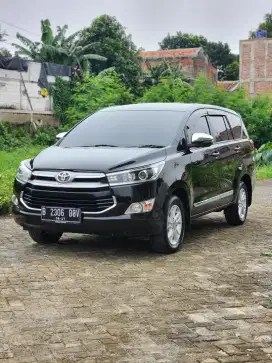 Kijang innova 2.4 V at diesel 2017 (low km 84rb)