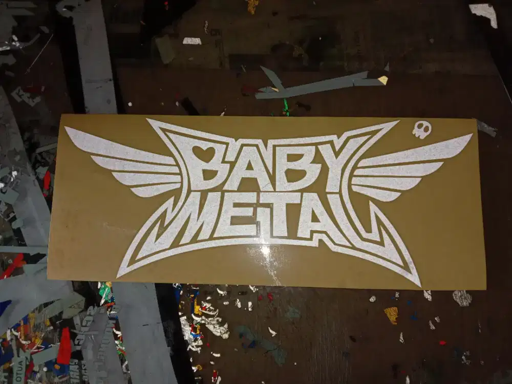 Sticker cutting custom