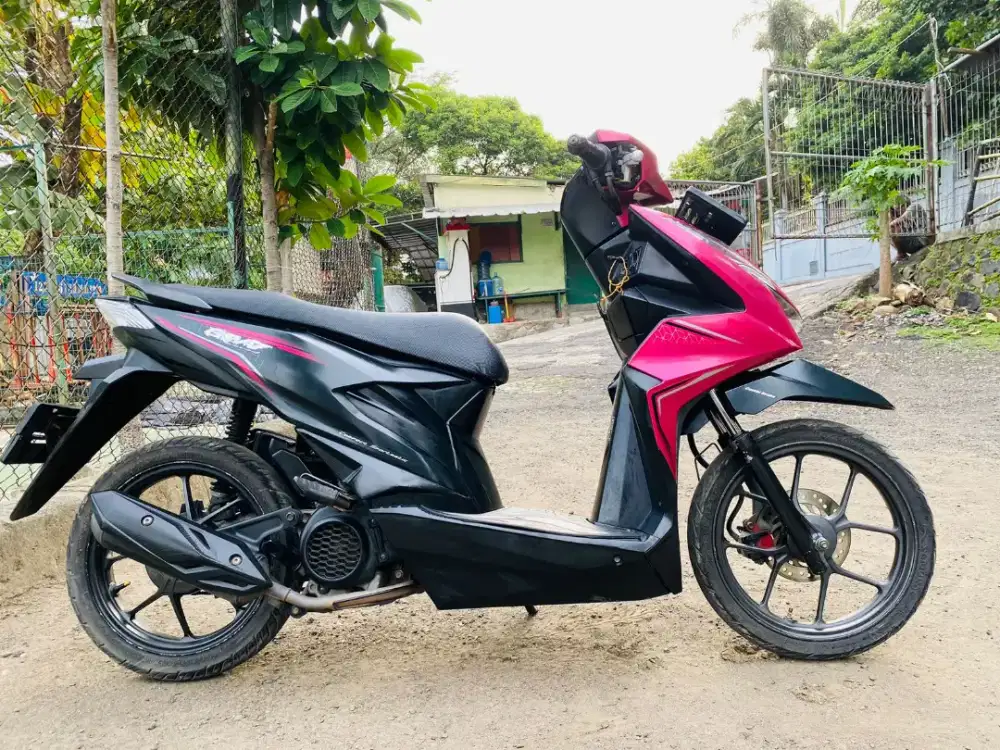 Honda beat magenta 110cc pgm_fi Tahun 2020