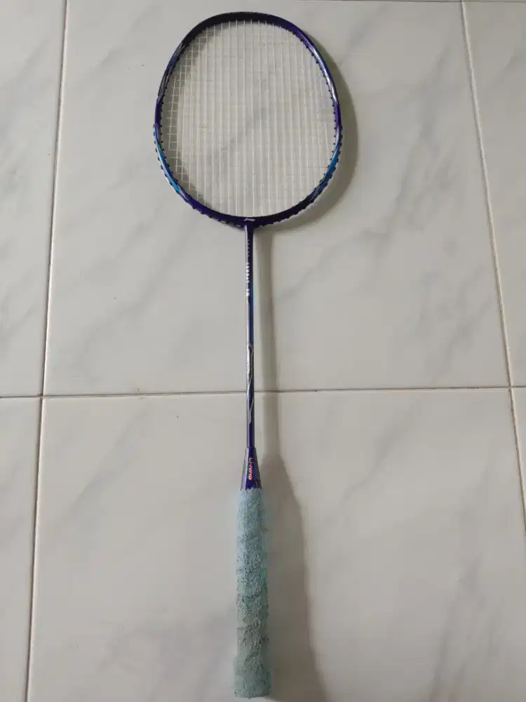 Raket Li-Ning combat z8
