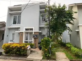 Dijual Rumah 2 lantai