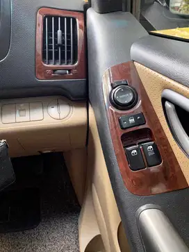 Hyundai H-1 2015 Bensin