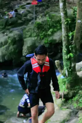 Saya mencari pekerjaan supir pribadi/operasional