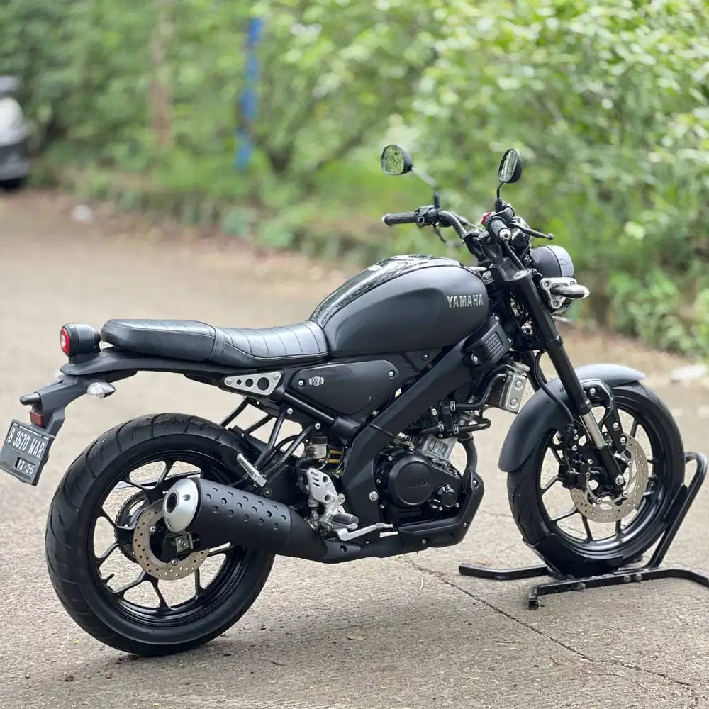 KEREN ABIS! YAMAHA XSR 155 HITAM 2021 KM 9K PAJAK PANJANG KAYAK BARU