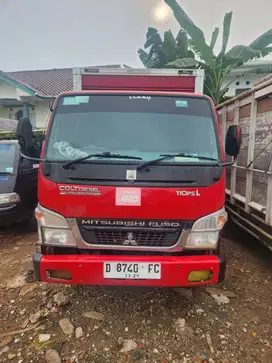 Jual Bekas Truk Canter Mitsubishi Colt Diesel Fe 71 Solar MT CDEL