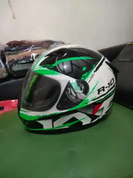 Helm fullface kyt R10 size M