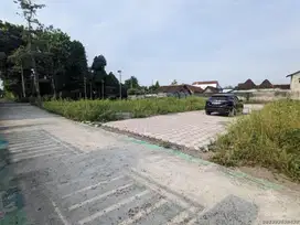 Tanah Berbah 1 Km Jl. Wonosari Jogja Siap Bangun Akses Mobil Papasan ~