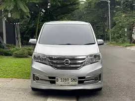Nissan Serena 2014 Bensin