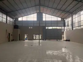 Disewakan Gudang Strategis di Moch Toha Bandung