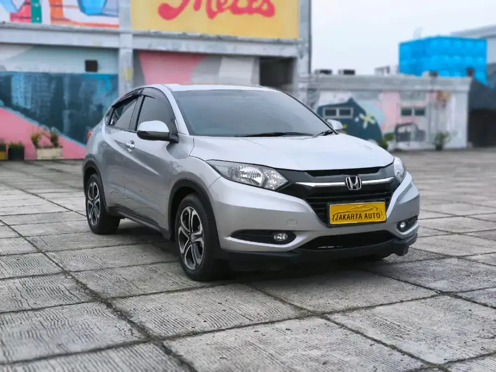 [KM 50RB] HRV 2016 E AT MATIC SILVER BERGARANSI KM PASTI ASLI 2017