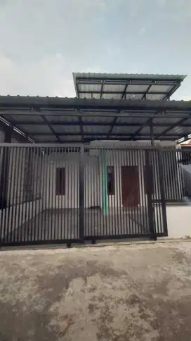 RUMAH DI PERUM IMPIAN RESIDENCE BLOK RB NO 10, BEGADUNG, NGANJUK