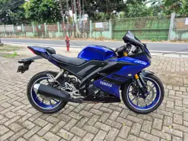 Dijual Yamaha R15 V3 tahun 2019 pajak hidup panjang mesin bagus