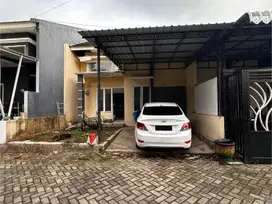 DIJUAL RUMAH LELANG PERUM PUTRI RESIDENCE 1 BLITAR