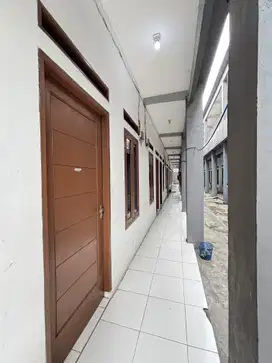 Dijual rumah kontrakan di Legok