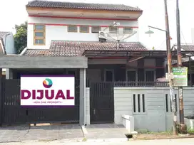 Di Jual cepat Dan murah Rumah 2 Lantai di dalam Perumahan