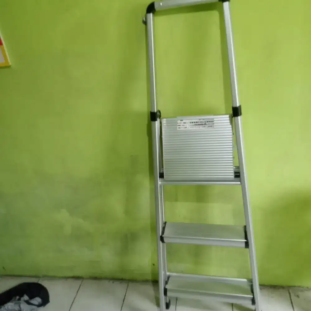 tangga lipat di jual cepat