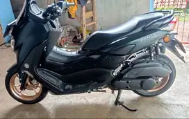 JUAL YAMAHA N MAX 2022 ( ABS) LOW KM..