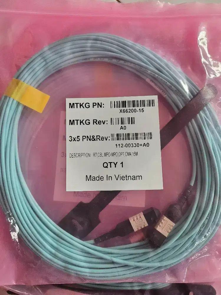 Kabel MPO OM4 15M