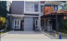 Rumah bagus siap huni bisa kantor di komplek Kalijati Antapani