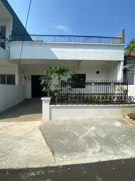 Dijual rumah dicluster bali sentul