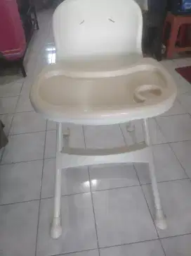 Kursi anak bayi bekas kondisi msh bagus bisa bongkar pasang