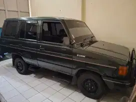 Mobil Kijang Super thn 1987