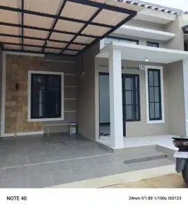 Rumah minimalis dekat stasiun di kota Depok