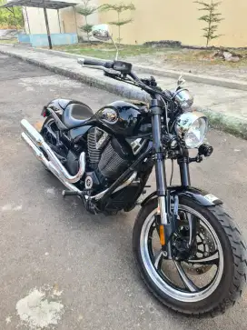 Jual Cepat Victory Hammer 8 Ball Tahun 2010(Pemakaian 2012) Full Paper