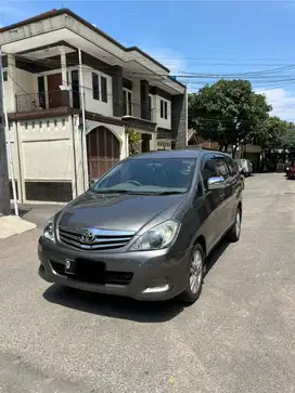INNOVA G DIESEL AT // ISTIMEWA & SIAP PAKAI