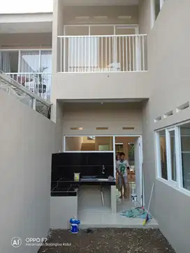 DIJUAL RUMAH BARU MINIMALIS 2 LANTAI SIAP HUNI – CIBADUYUT PERMAI BANDUNG