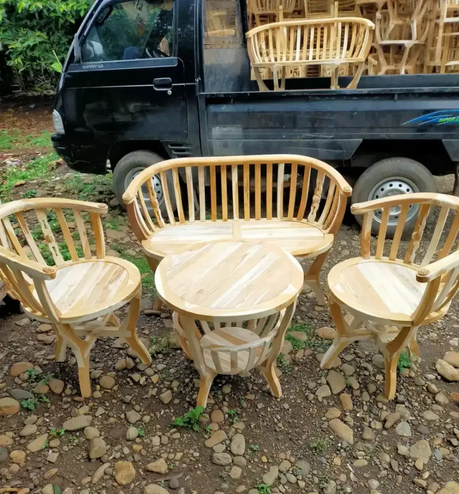 Kursi teras kayu jati