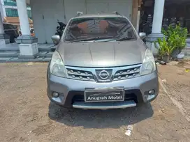Nissan Grand Livina X gear matic