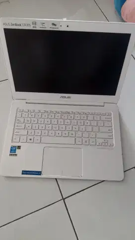 Asus ZenBook ux305 mumer aja
