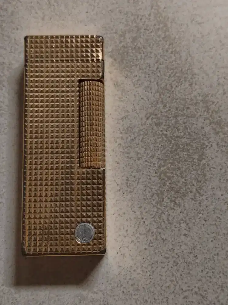 Korek Dunhill Gold