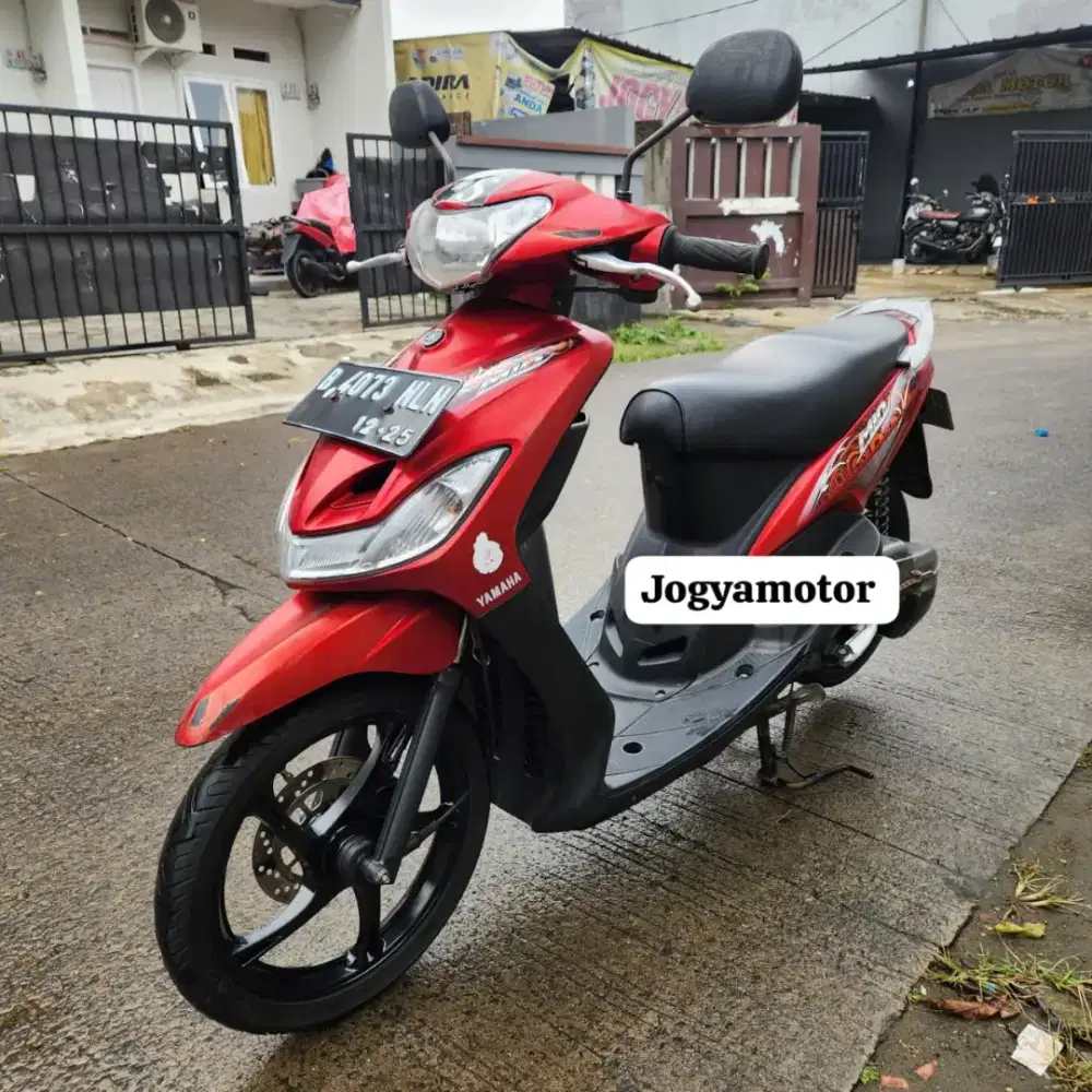 Yamaha Mio tahun 2011 cash