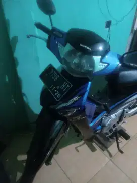 Di jual motor Supra X 125