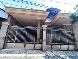 jual rumah 2 lantai bangunan berkualitas bulak banteng dekat kenjeran