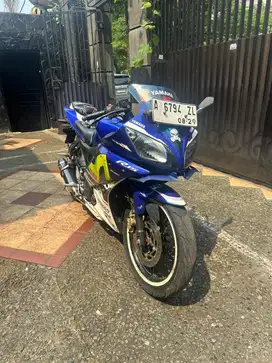 Yamaha R15 2017