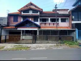 Rumah Siap Huni BALONGSARITAMA Nol Jalan Raya Balongsaritama Selatan