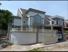 Rumah HOOK Cantik Siap Huni..Graha kebraon regency 2 Wiyung, Surabaya
