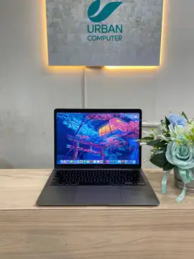 MacBook Air 2020 i3 8/128Gb