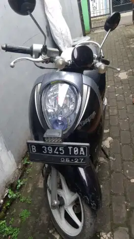 bantu jual motor Honda Scoopy 2013