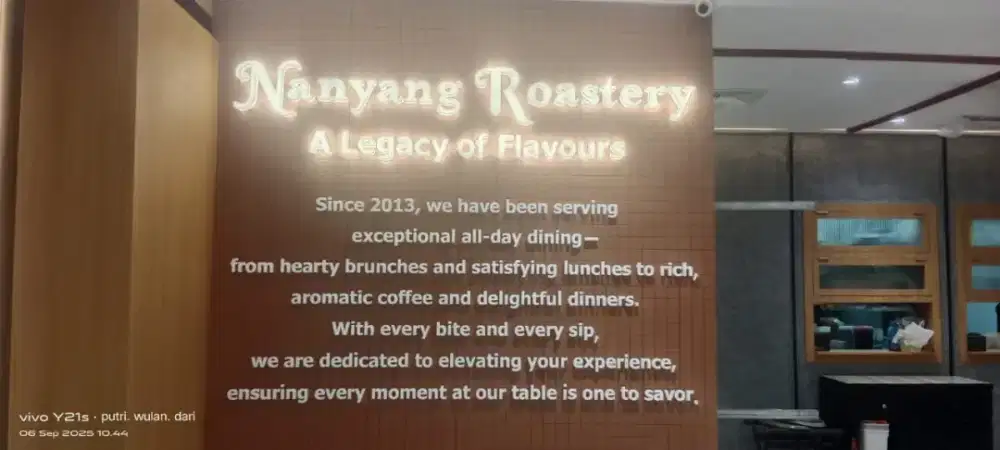 Neon box ,letter timbul medan