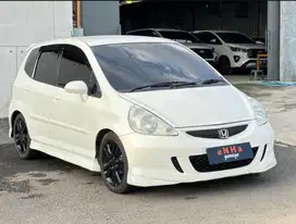 Dp 19jt.. Honda JAZZ GD3 Vtech 1.5 A/T 2008.. eNHa garage Semarang.