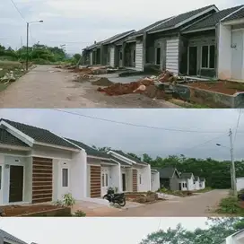 Rumah Subsidi fasilitas kolam renang