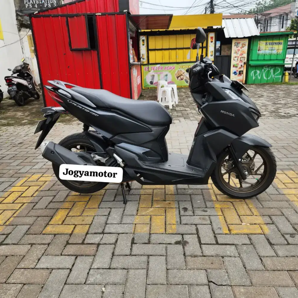 Honda Vario 160 abs tahun 2024 cash dan credit