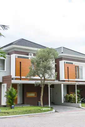 Sertipikat Pecah, 5 Menit JCM, Rumah Posisi Hook
